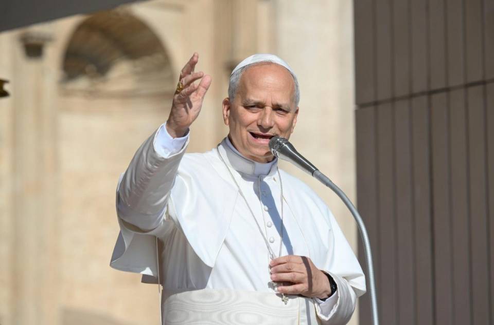 Papa no Natal: menos compras excessivas, mais gestos concretos