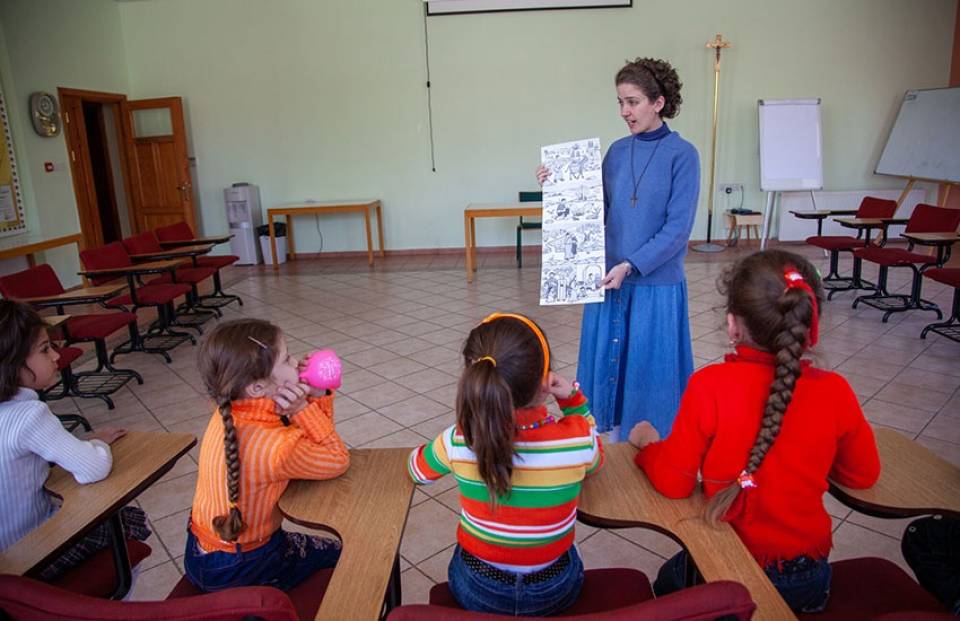 Discípulos Invisíveis: projeto revela o testemunho silencioso de mulheres que sustentam a missão da Igreja