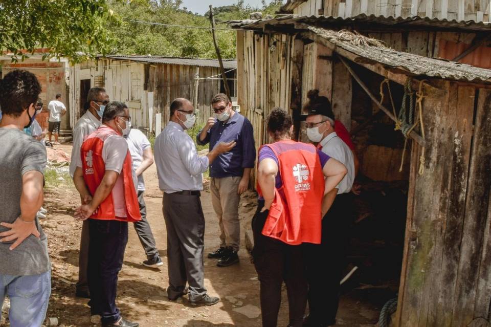 Cidades afetadas pelas chuvas na Bahia recebem representantes do UNICEF e União Europeia