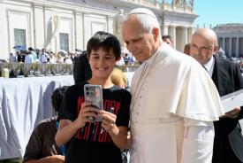 Leão XIV: Igreja não pode ser indiferente ao que acontece no mundo